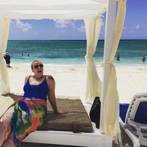 Meet your Posher, Samantha